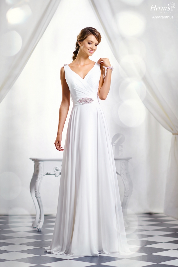 Smart Dress for Wedding
