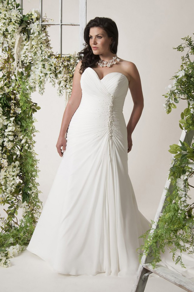  Plus  size  wedding  dresses  the bridal  boutiques to shop 